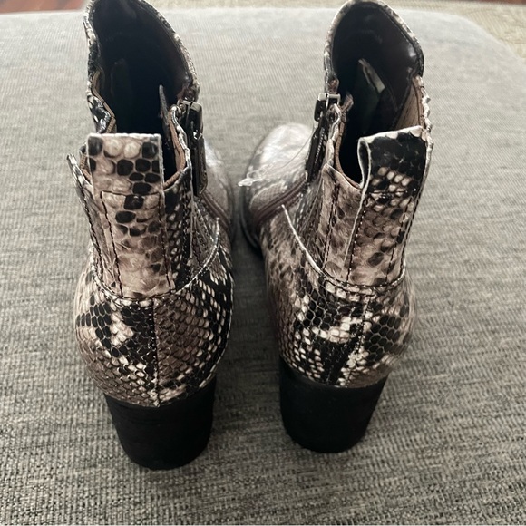 BLONDO ‘Noa’ Waterproof Ankle Boot Women’s Size 10 - Picture 5 of 11